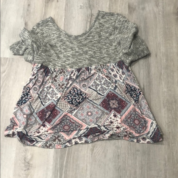 Slouchy blouse 💕 - Picture 3 of 3